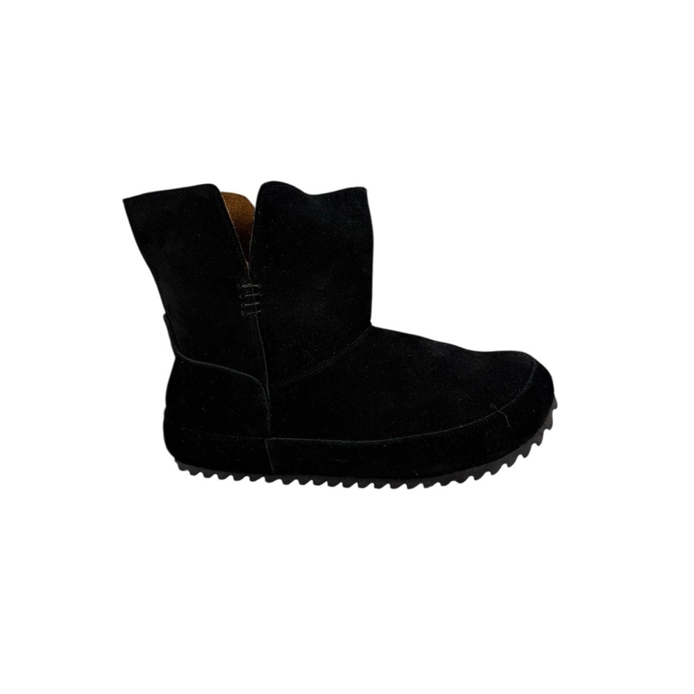 Bearpaw Shorty boots in‎ black suede Size 7